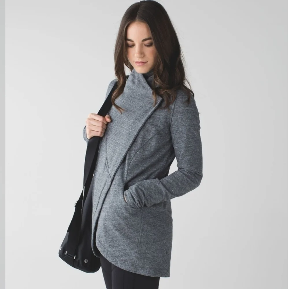 Lululemon That's A Wrap Cardigan Heathered Snow Slub Coal Sz 6